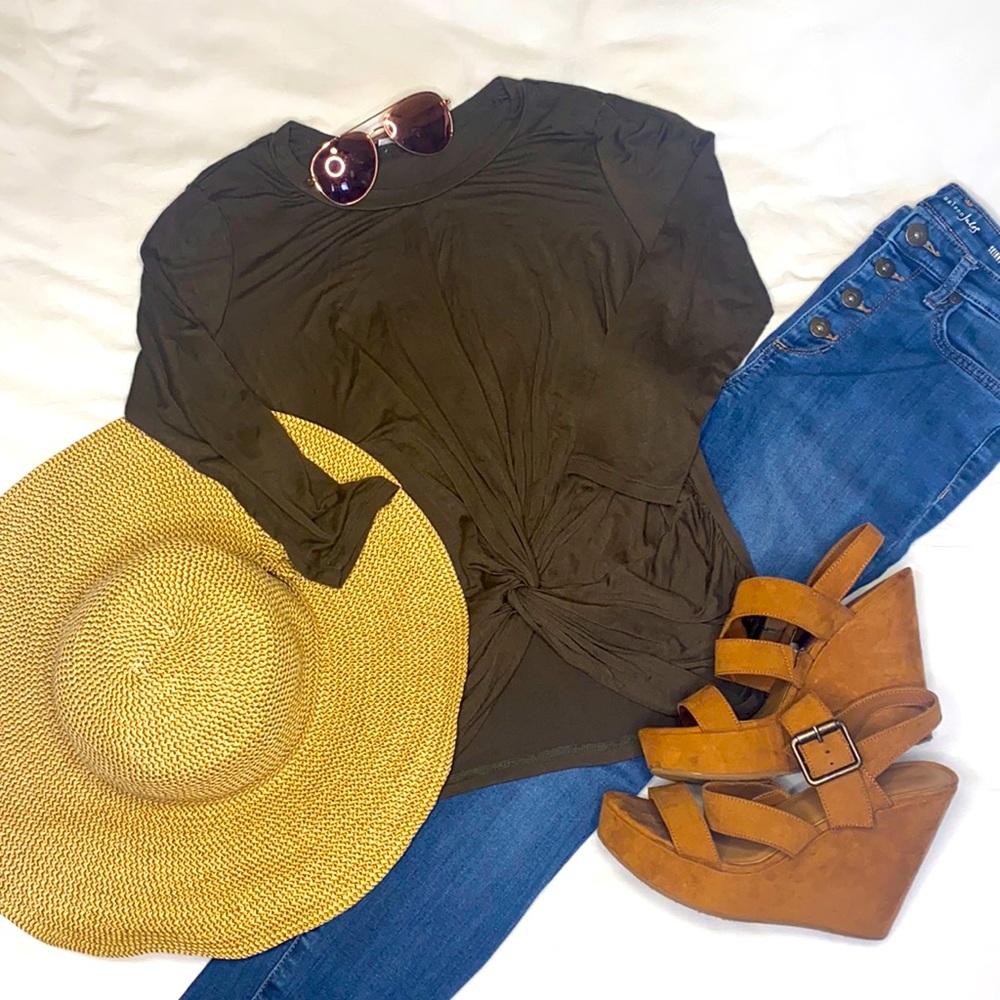 3/4 sleeve olive green knot front top